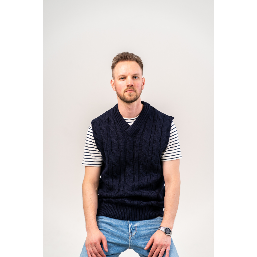 Cable-Knit Vest in Navy