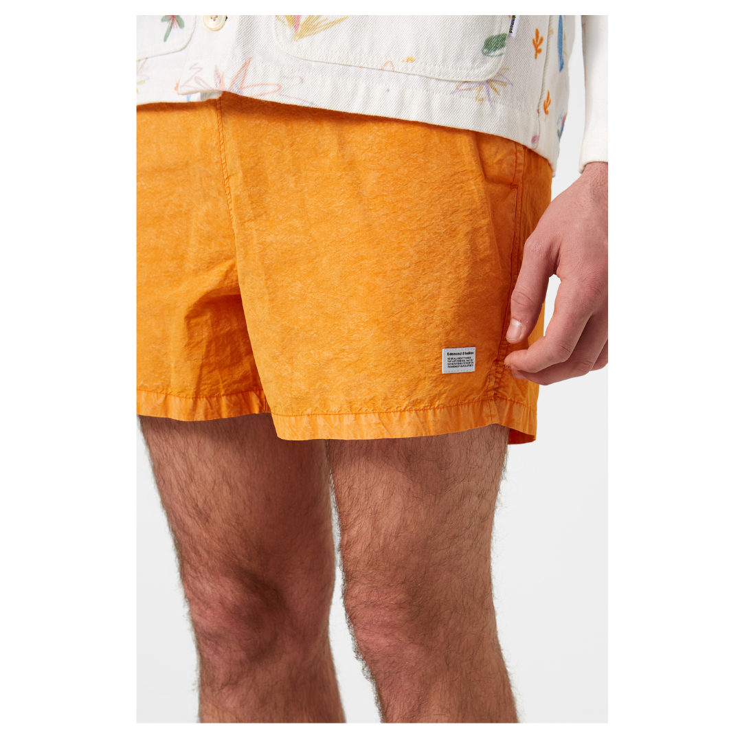 Classic Shorts in Orange